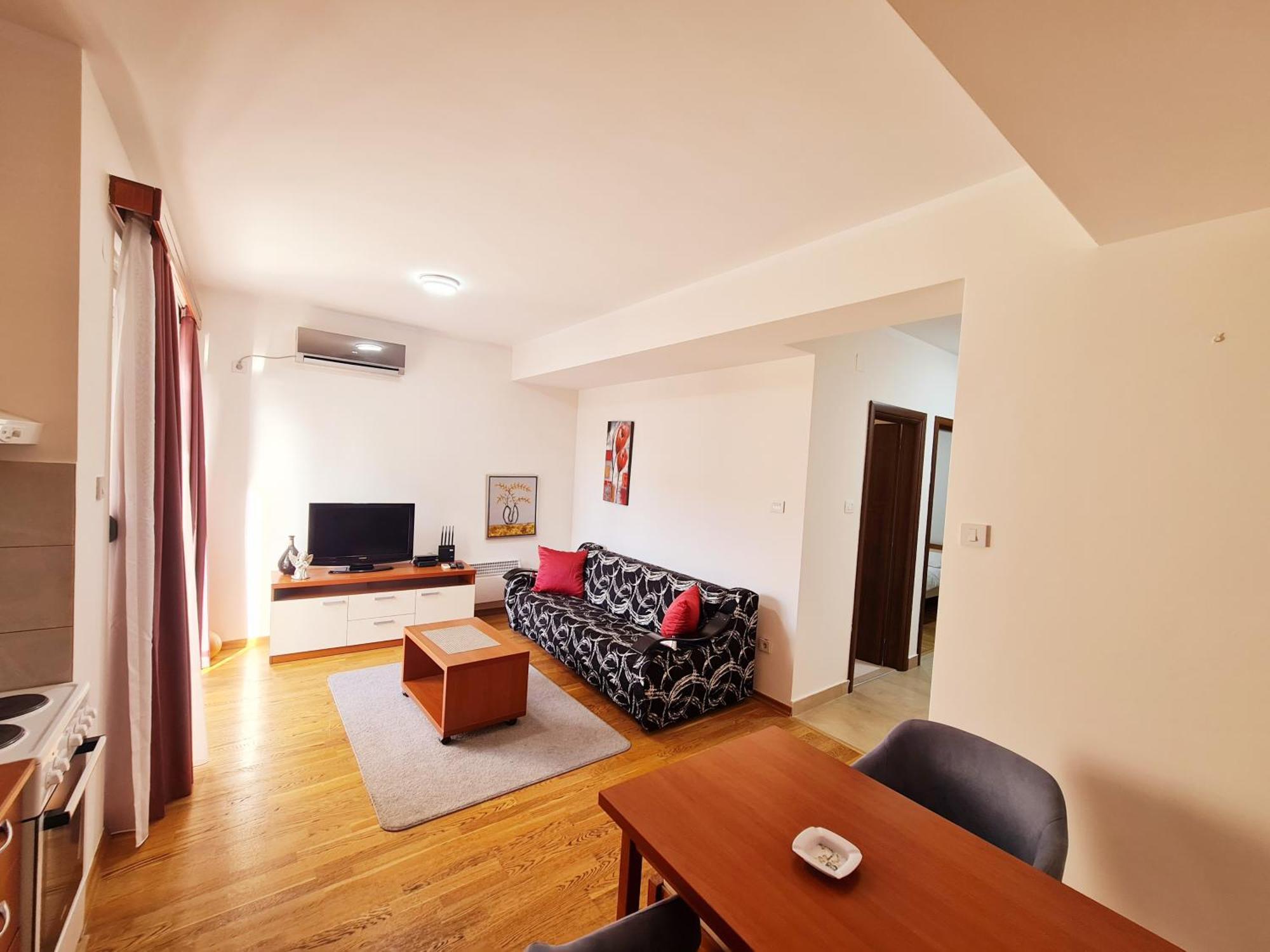 Centar New Loki Apartments Budua Esterno foto